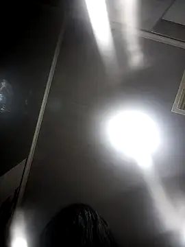 Laiia Page online show from February 6, 8:12 pm