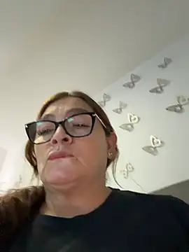 AntonellaAlondra4 online show from July 15, 9:41 pm