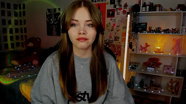 AkiraKatsu online show from April 12, 10:07 am