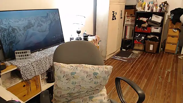 bunnylolaa4 online show from November 8, 6:51 am