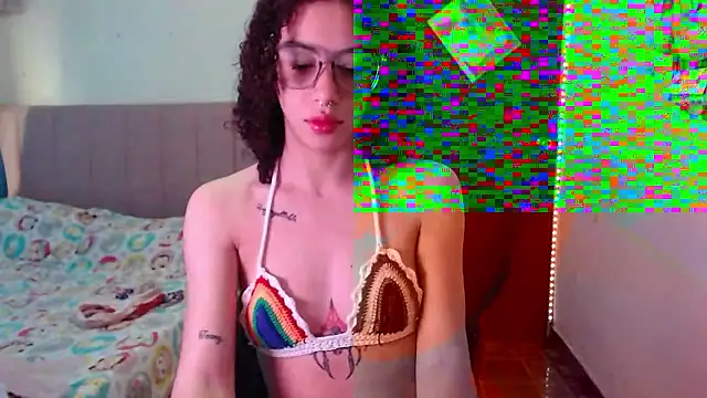 Perla web09 online show from January 7, 8:56 pm