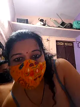 Snapshot of bobbyronak chatting on September 9, 6:41 pm bobbyronak online show from September 9, 6:41 pm