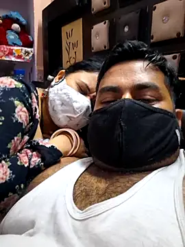 Snapshot of bobbyronak chatting on October 5, 7:08 pm bobbyronak online show from October 5, 7:08 pm