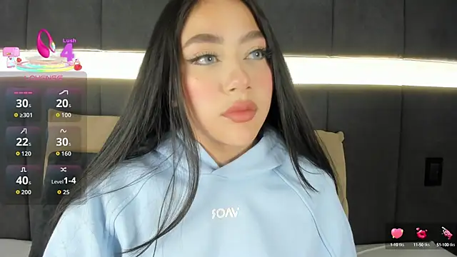 Snapshot of nicolle_pierce chatting on September 18, 2:26 pm nicolle pierce online show from September 18, 2:26 pm