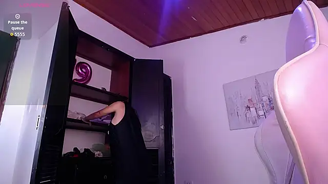 Snapshot of abby_tgn chatting on October 4, 11:49 am abby tgn online show from October 4, 11:49 am