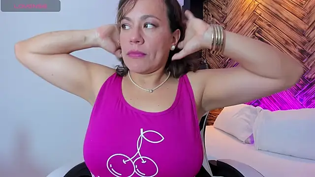 gipsela gomez online show from February 18, 12:48 pm