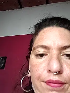 sweetbabyass online show from November 19, 7:03 pm