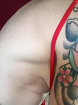 Snapshot of sweetbabyass chatting on October 9, 7:18 pm sweetbabyass online show from October 9, 7:18 pm