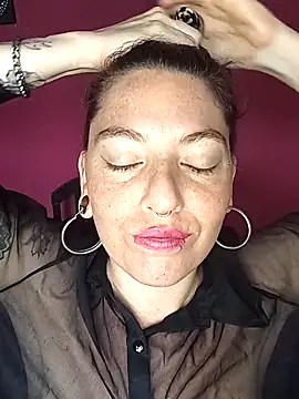 Snapshot of sweetbabyass chatting on October 28, 3:07 pm sweetbabyass online show from October 28, 3:07 pm