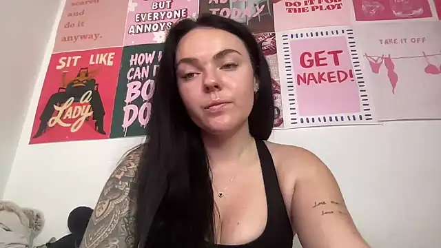 yorkshiregal online show from February 13, 2:19 pm