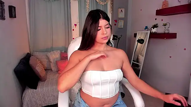 MiaDlucca online show from October 10, 9:09 pm