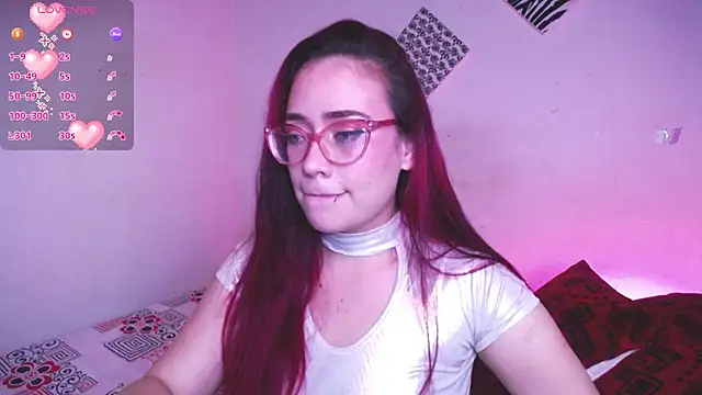 Snapshot of zarquita99 chatting on October 31, 9:24 am zarquita99 online show from October 31, 9:24 am