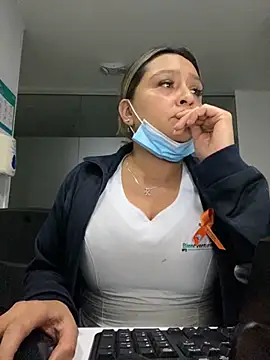 Keittly  online show from October 7, 1:21 am