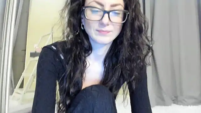 Snapshot of Baby_Jewel chatting on October 12, 12:18 pm Baby Jewel online show from October 12, 12:18 pm