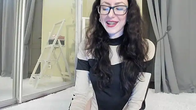 Snapshot of Baby_Jewel chatting on October 25, 12:13 pm Baby Jewel online show from October 25, 12:13 pm