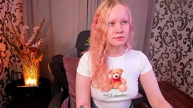 boostyboobs online show from October 4, 4:29 am