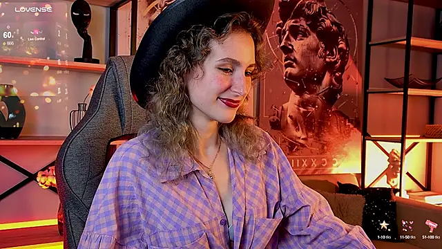 LuxRayi online show from September 26, 6:05 pm