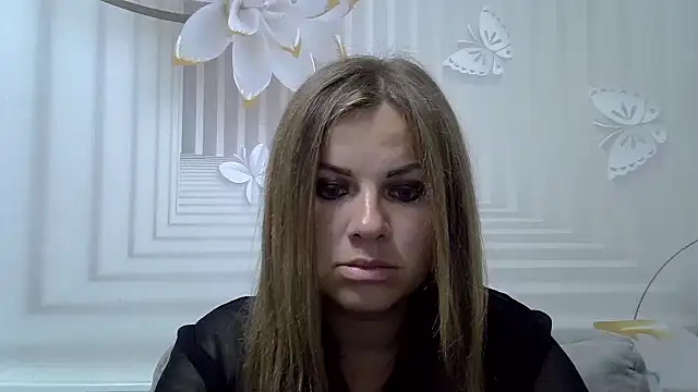 Snapshot of TinaFun4u chatting on September 24, 7:24 pm TinaFun4u online show from September 24, 7:24 pm