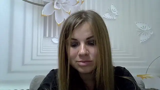 Snapshot of TinaFun4u chatting on November 1, 10:14 pm TinaFun4u online show from November 1, 10:14 pm