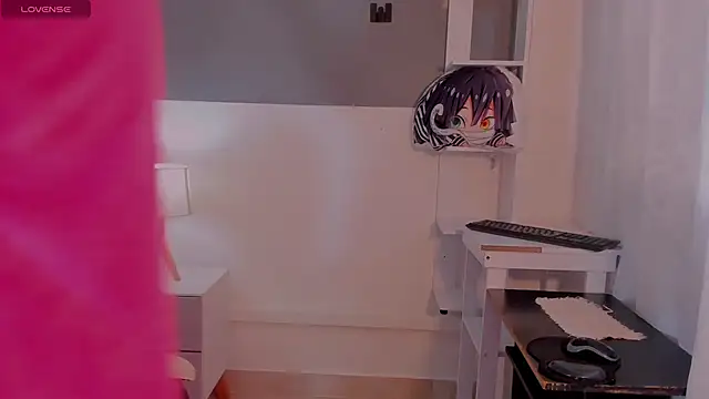 Snapshot of MorganitaX chatting on October 20, 12:08 pm MorganitaX online show from October 20, 12:08 pm