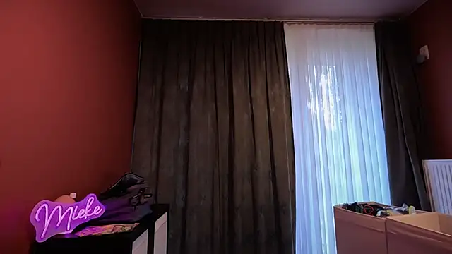 SexyExclusiveflower online show from September 27, 7:37 am