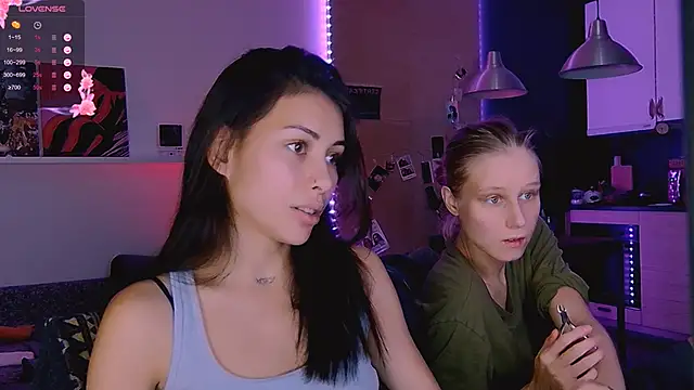 KatiKate online show from October 13, 5:15 pm