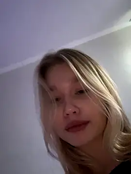 BattyMelody online show from November 11, 1:19 pm