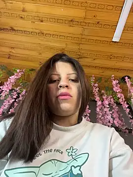 ShyVibes  online show from November 2, 8:01 pm