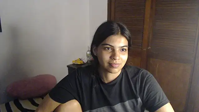 Snapshot of Pocahontas_Princess_ chatting on September 21, 5:17 am Pocahontas Princess online show from September 21, 5:17 am