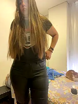 girl anni online show from November 12, 5:00 pm