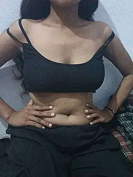 CuteMannaat online show from July 31, 5:47 pm