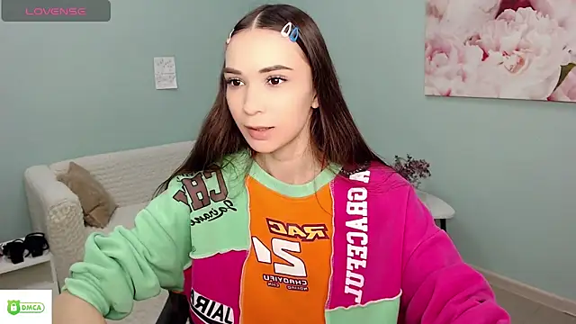 AmyJonas online show from April 2, 4:54 am