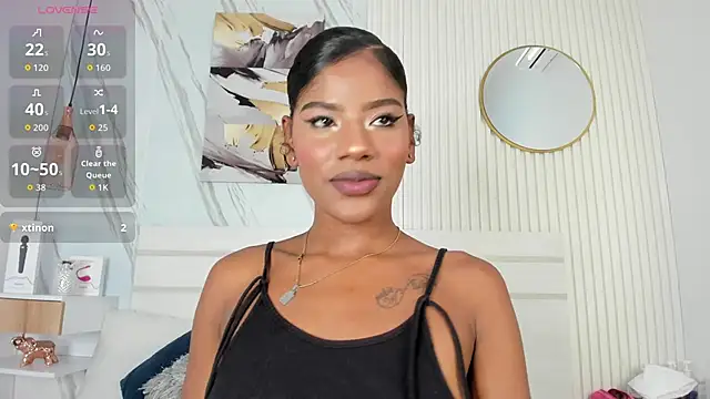 Sara Lewwis online show from September 24, 11:31 am