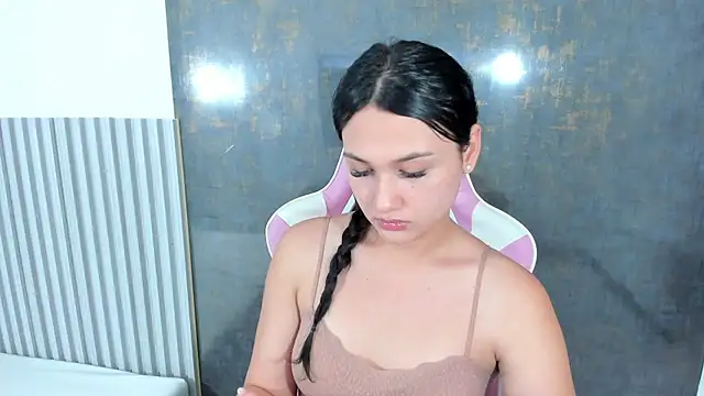 Snapshot of lana_boomer chatting on October 7, 8:13 pm lana boomer online show from October 7, 8:13 pm