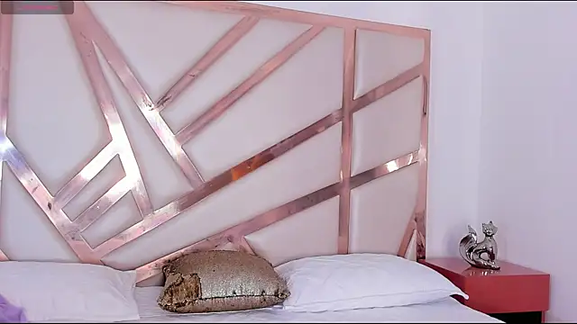 Snapshot of Carolina_Evanss chatting on October 1, 11:48 am Carolina Evanss online show from October 1, 11:48 am