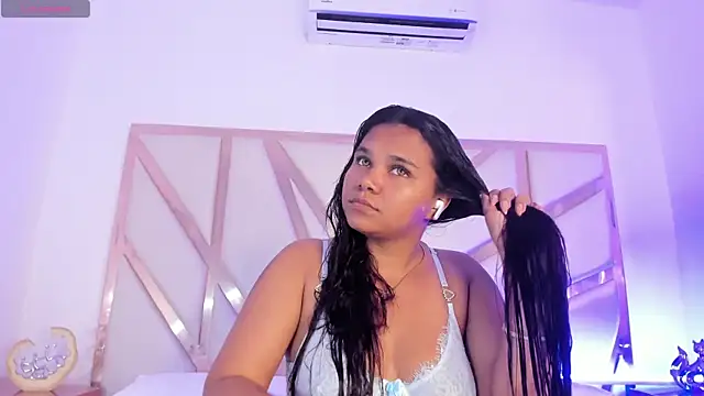 Snapshot of Carolina_Evanss chatting on September 17, 11:41 am Carolina Evanss online show from September 17, 11:41 am