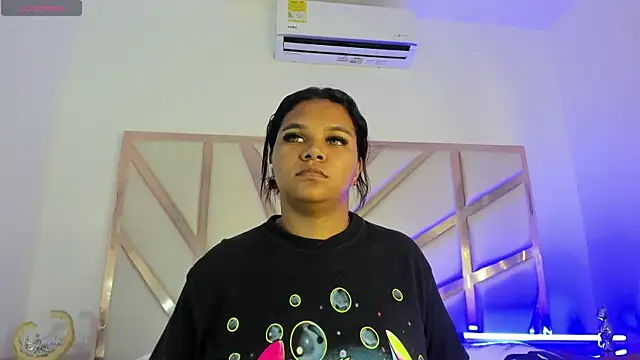 Snapshot of Carolina_Evanss chatting on September 30, 11:38 am Carolina Evanss online show from September 30, 11:38 am