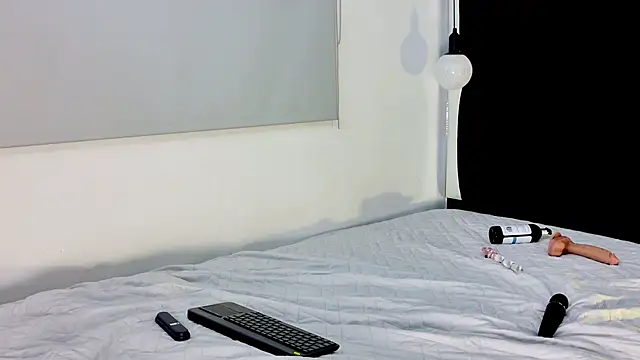 Snapshot of cutehanna1 chatting on October 18, 8:54 pm cutehanna1 online show from October 18, 8:54 pm