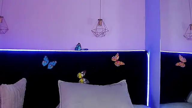 Anastasia Whitee online show from January 9, 3:44 am