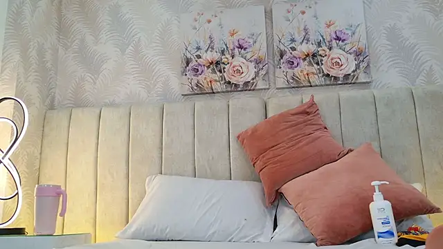 MeganCruzGB online show from November 21, 3:14 pm