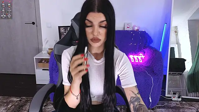 Tiffany lab online show from November 25, 1:02 pm