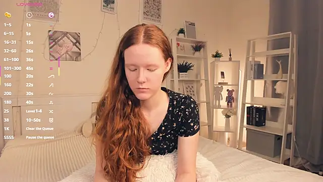 ZaraBluitt online show from December 19, 7:55 am