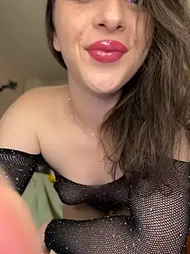 lolippp666 online show from May 31, 8:10 pm
