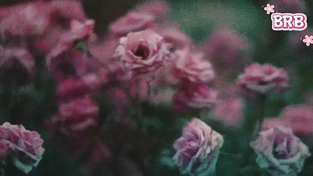 LollyyGirlMoon online show from April 2, 9:34 pm