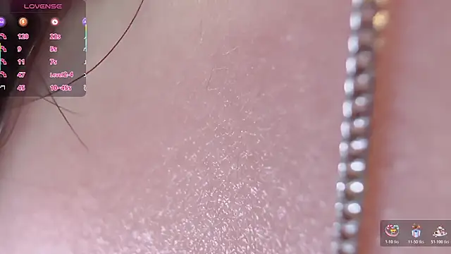 Snapshot of Amy--Amy chatting on November 1, 4:22 pm Amy--Amy online show from November 1, 4:22 pm