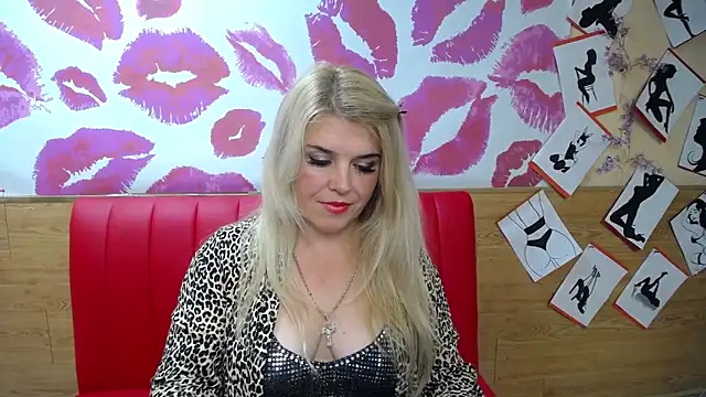 Julya Barbi online show from September 30, 5:46 am