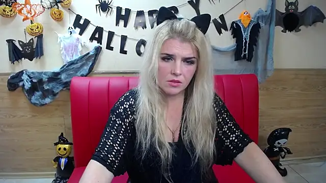 Julya Barbi online show from October 21, 5:17 pm