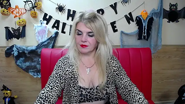 Julya Barbi online show from October 26, 6:25 pm