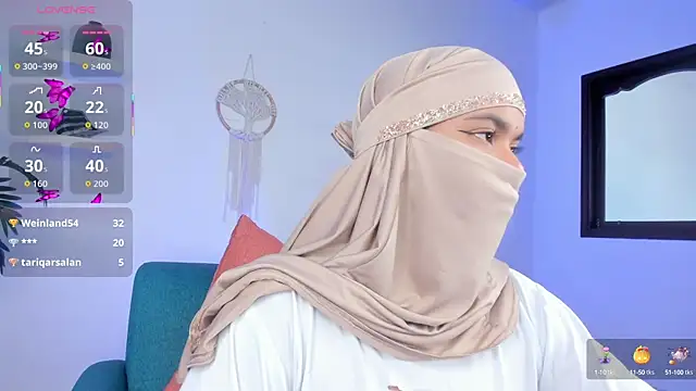 Snapshot of saray_halam chatting on October 2, 7:41 pm saray halam online show from October 2, 7:41 pm