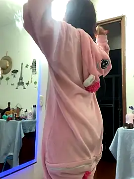 Snapshot of Goddess-Love- chatting on September 21, 9:19 am Goddess-Love- online show from September 21, 9:19 am